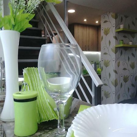 Classy And Cozy - Parking - 3 Beds - Near Center Novi Sad Exterior foto