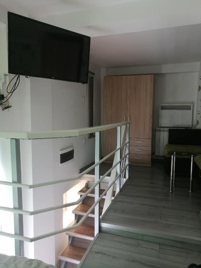 Classy And Cozy - Parking - 3 Beds - Near Center Novi Sad Exterior foto