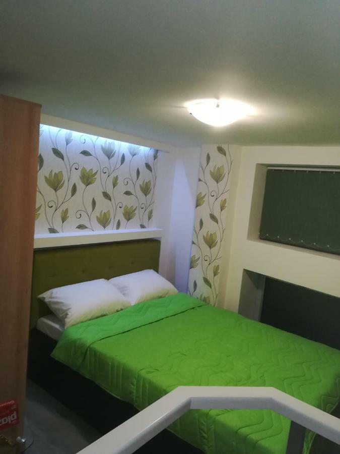 Classy And Cozy - Parking - 3 Beds - Near Center Novi Sad Exterior foto