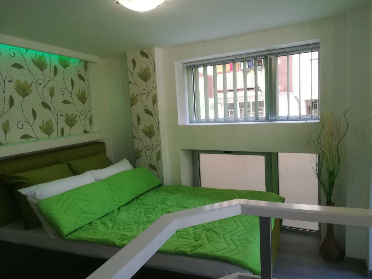 Classy And Cozy - Parking - 3 Beds - Near Center Novi Sad Exterior foto